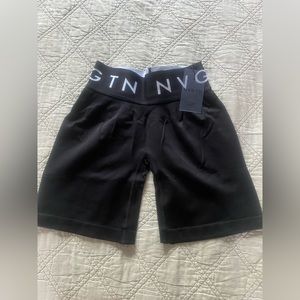 NWT NVGTN seamless shorts